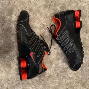 Women’s Nike Shox